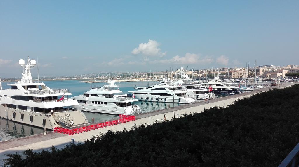 Appartamento Dammuso Isola Di Ortigia Syracuse Bagian luar foto